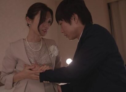 Thằng con vừa tốt nghiệp được mẹ kế cho phang